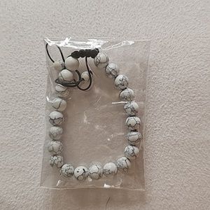 Adjustable bracelets